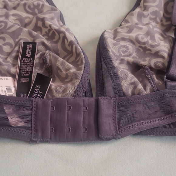 BUY 1 GET 1 FREE VICTORIA SECRET VELVET BRA - Picture 6 of 9